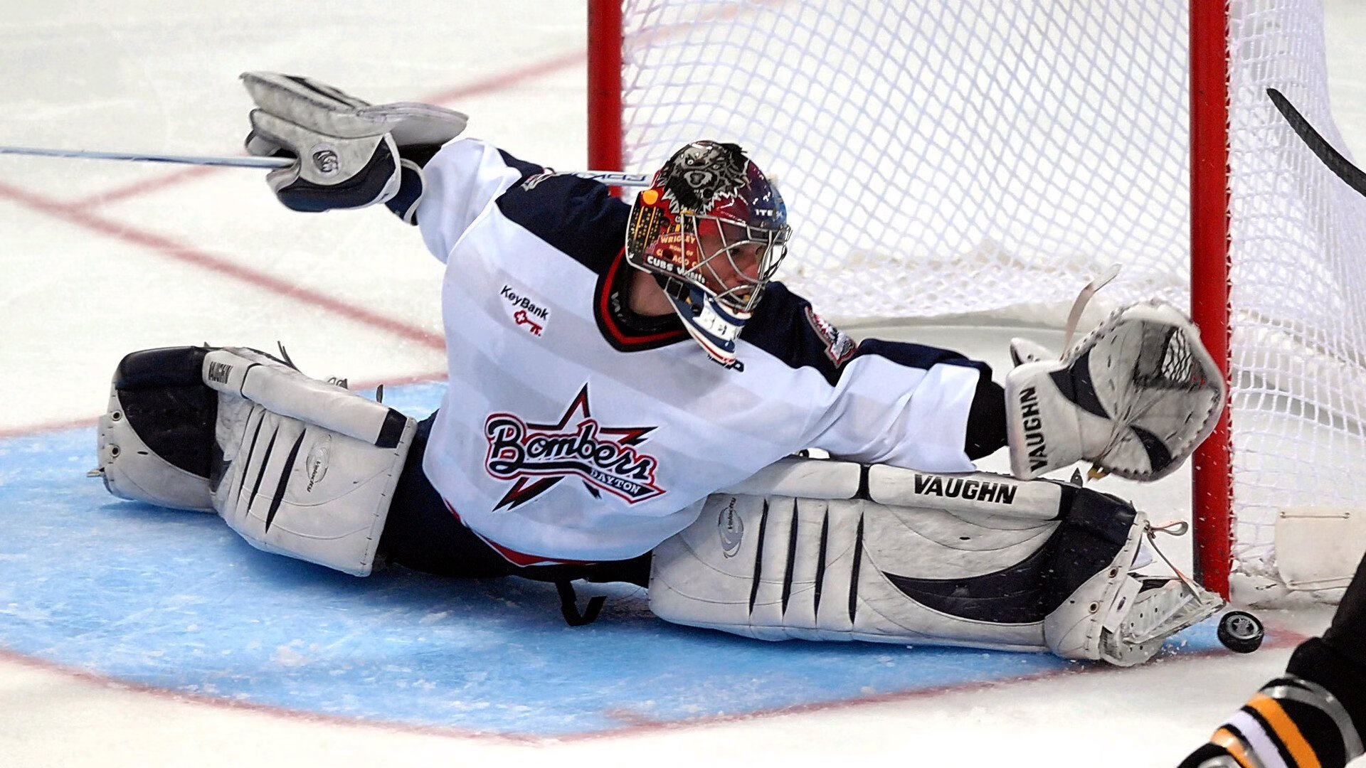 开云中国大陆-体育爆笑现场：运动员“搞怪动作”全场爆笑！